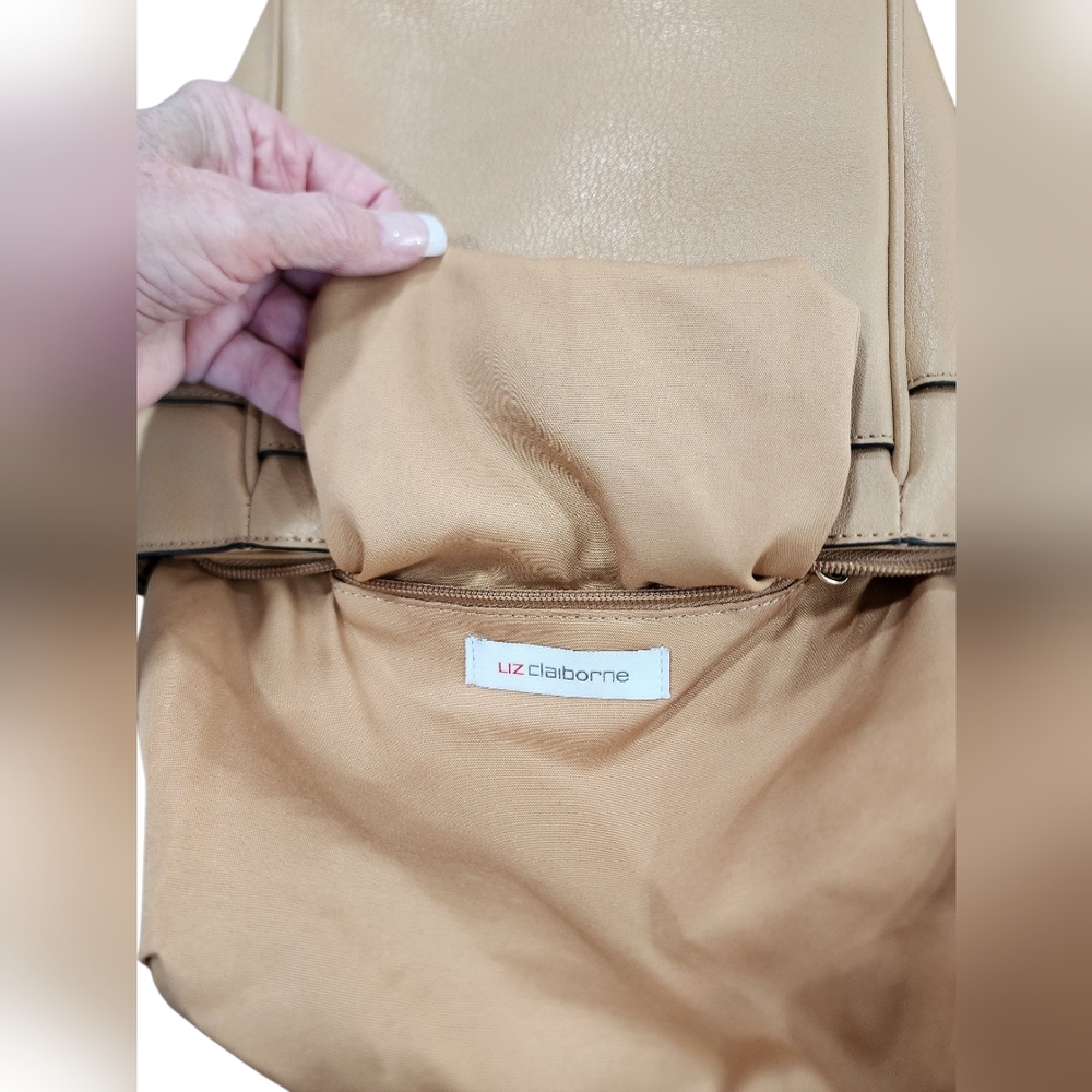 LIZ CLAIBORNE Lola Camel Black Crossbody Bag NWOT - Picture 11 of 15